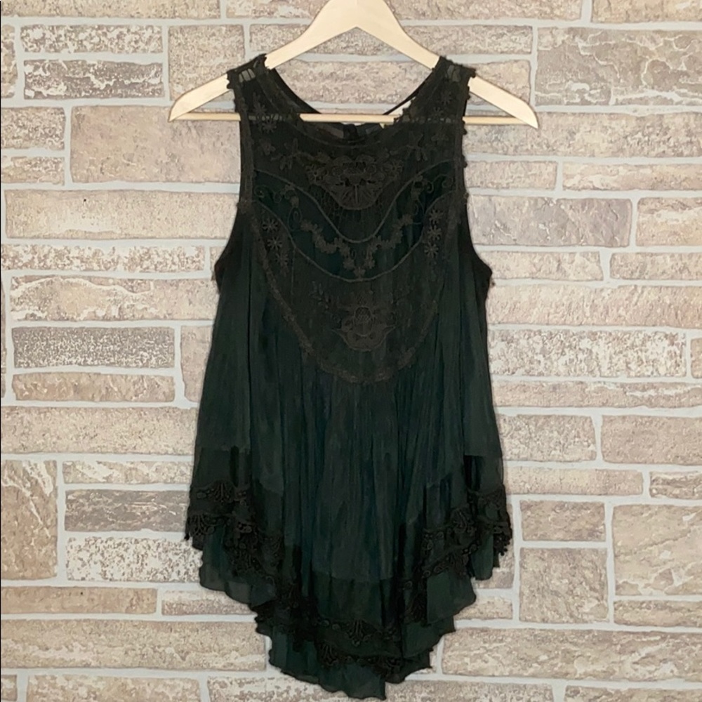 Altar’d State Blouse